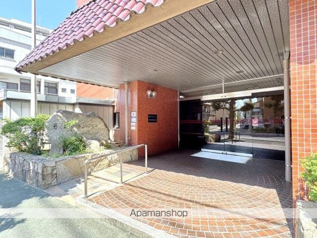 労住協第22ビル末広町マンションの外観写真
