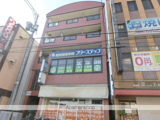 幡本マンションの外観写真