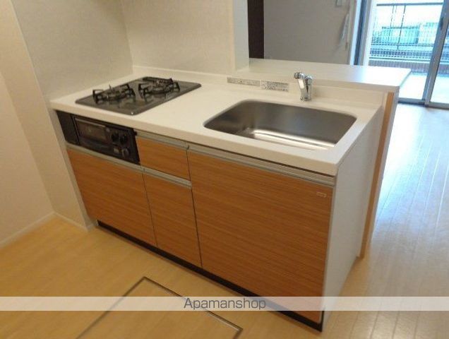 平塚市 2階建 築12年の内装写真