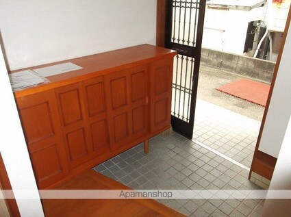 東年貢ハウス[4LDK/117.65m2]の玄関