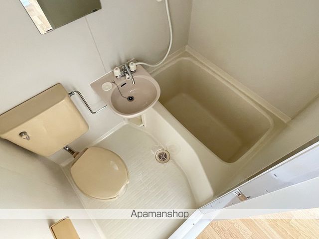 ロイヤルシングルの内装写真