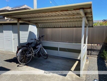 ロイヤルシャトー今泉Ｂ[3DK/55.4m2]の周辺1