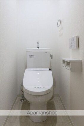ＭＡＹＦＡＩＲ　ＫＩＹＯＭＡＣＨＩ　ＰＲＥＭＩＵＭ[1LDK/32.2m2]のトイレ
