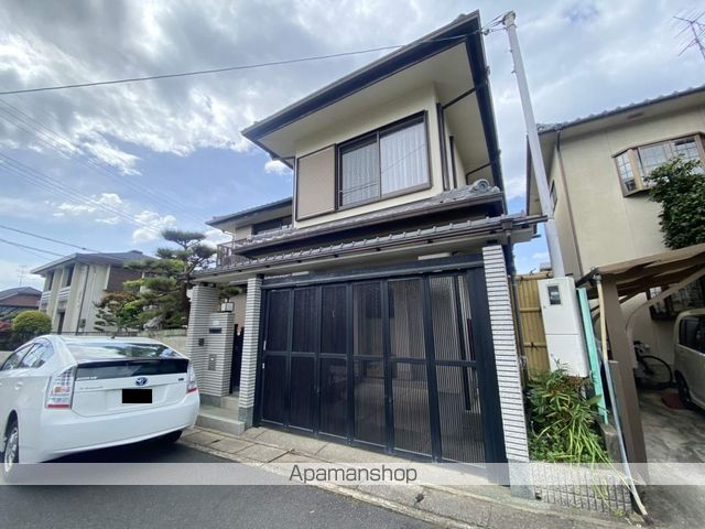 京田辺市田辺狐川戸建ての外観写真