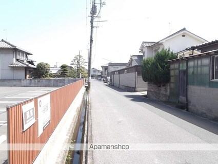 セジュール深津[1LDK/49.5m2]の周辺1