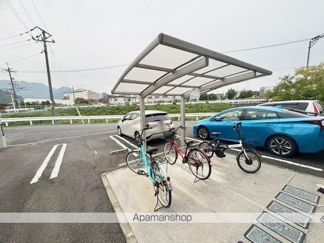 DESPERADOIIの玄関写真