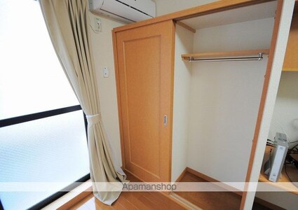 レオパレスＥＮＯＫＩＤＯ[1K/22.35m2]の収納