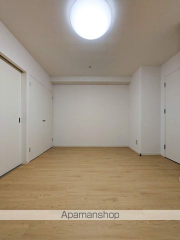 レジディア薬院大通の内装写真