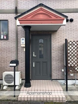 エテルノ・ラ・パイン[2LDK/61.34m2]のエントランス1