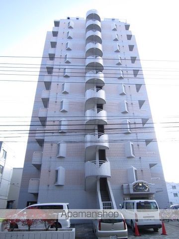 クレステージ南6条の外観写真