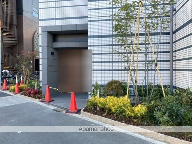 HABITAT平野の玄関写真