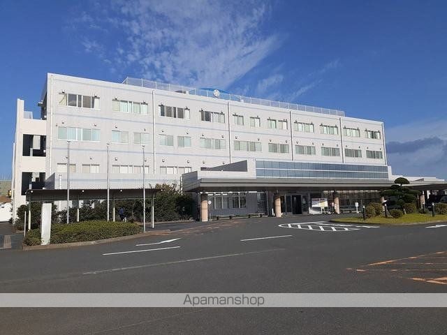 メゾン　ブリーズ　Ⅱ[2LDK/54.85m2]の周辺3