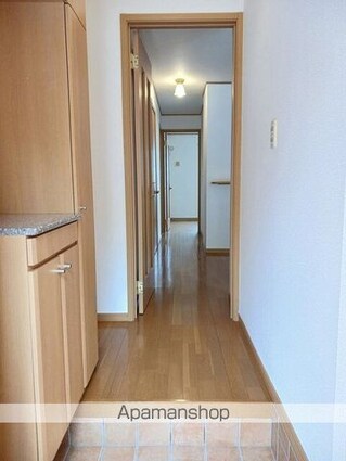 ラフィネＢ[1LDK/46.49m2]の玄関