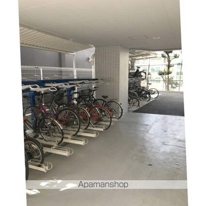 コンフォリア西新宿[1LDK/38.74m2]の共用部3