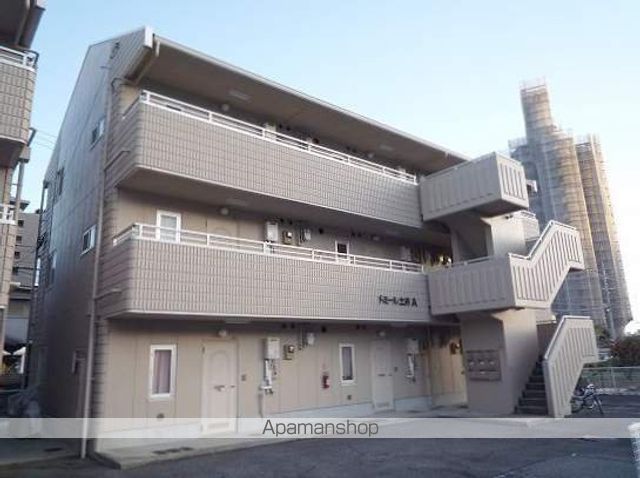 ドミール土井 B棟の外観写真