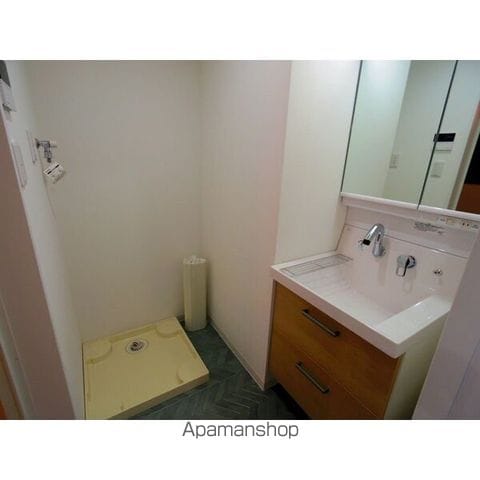 フィオレティーナ四日市の内装写真