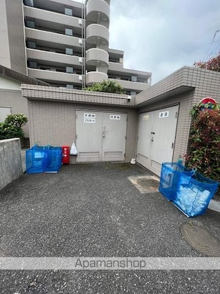 東京都中野区白鷺１丁目[2LDK/59.9m2]の共用部4