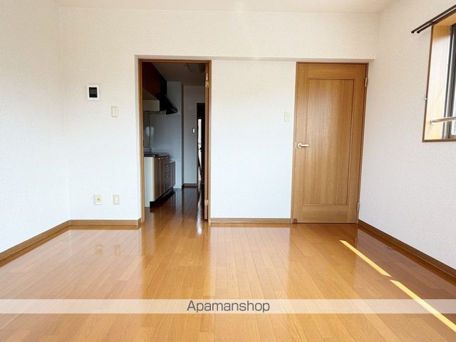 LA CERISEの内装写真