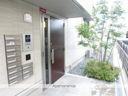 Ｃｏｚｙ　Ｃｏｔｅ　西野[1LDK/41.01m2]のエントランス