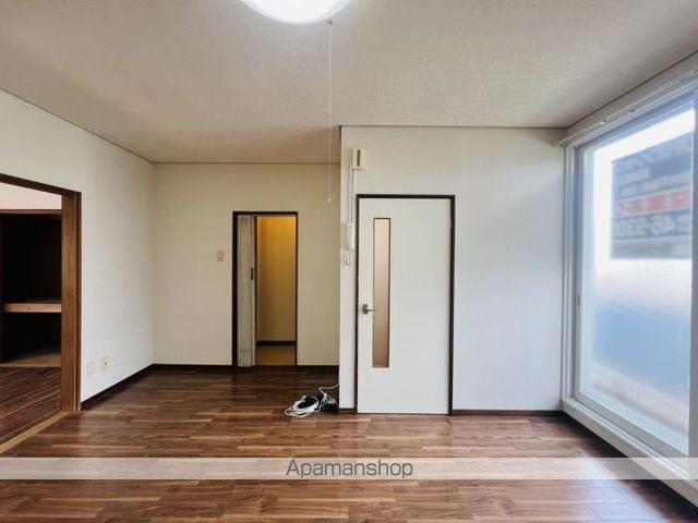 パレーシャルハッピー3の内装写真