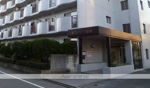 第2レジデンス室見の玄関写真