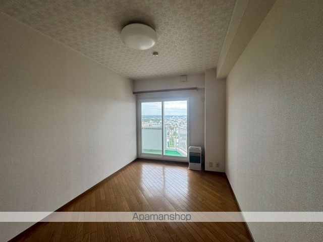 ホワイトパレス[4LDK/122.04m2]の内装3