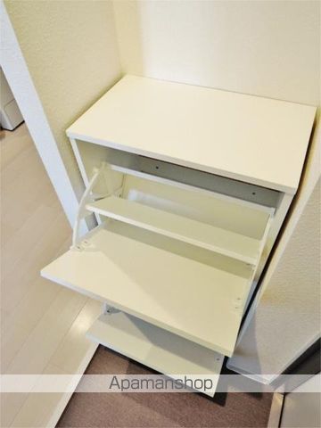 コローナ赤羽の内装写真