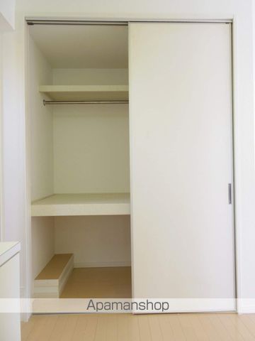 EAMESの内装写真