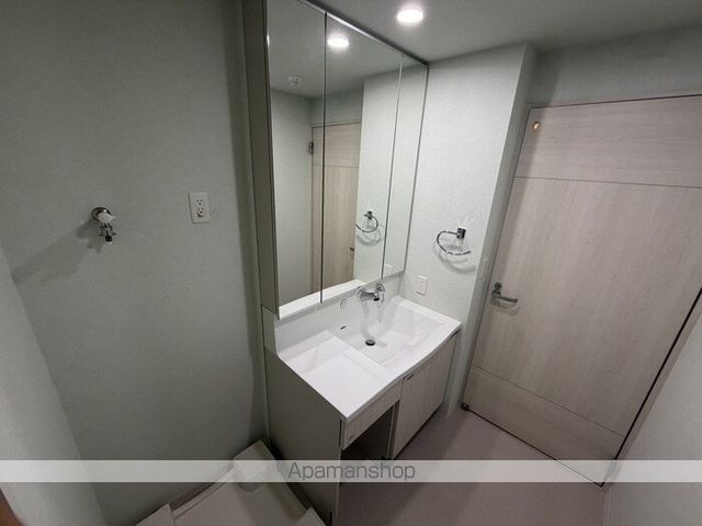 プレミアム菱屋西の内装写真