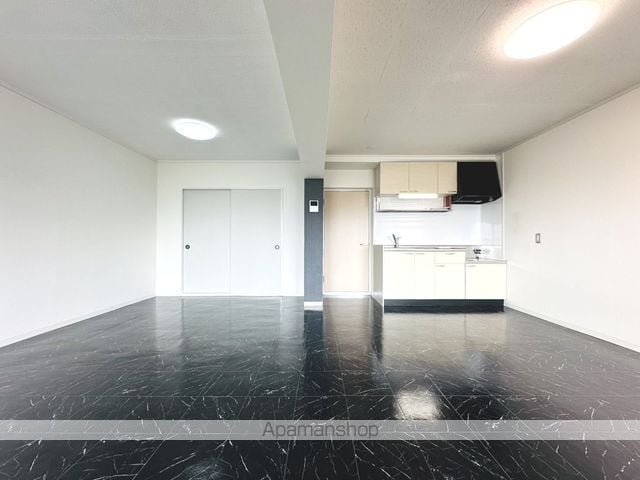 煉瓦台ハイツの内装写真