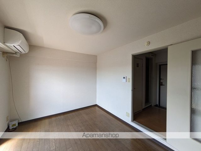 後楽苑マンションの内装写真