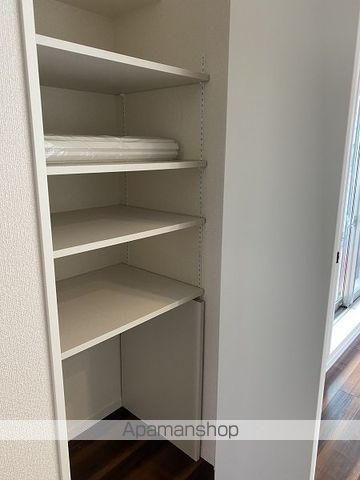 シャリテ堀川小泉の内装写真