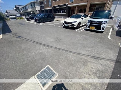香川県高松市元山町[2LDK/57.54m2]の駐車場