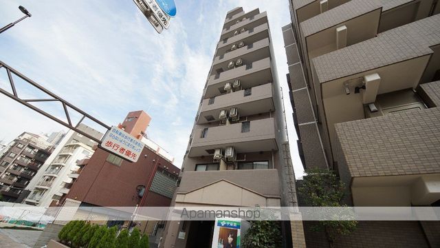 ステージファースト代々木の外観写真