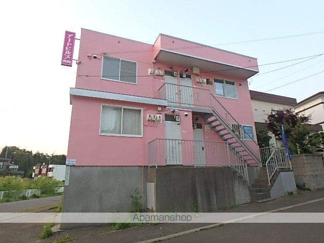 アートヒルズ西岡の外観写真