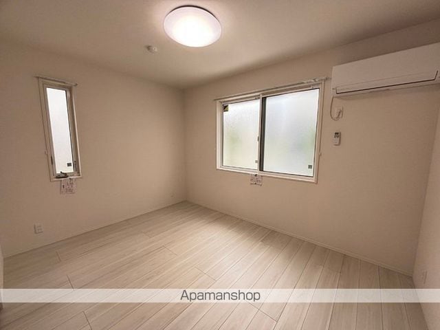 PURE WIND GARDEN A棟の内装写真