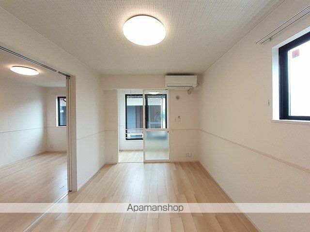 ヒカルサ富山水橋の内装写真