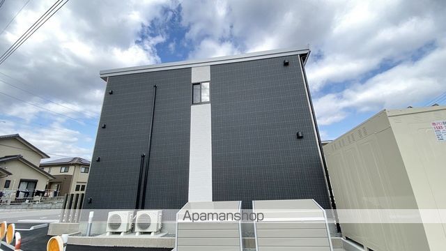 アン・ジュールの外観写真
