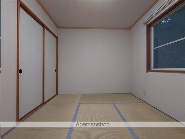 サンフォレスト上杉A棟の内装写真