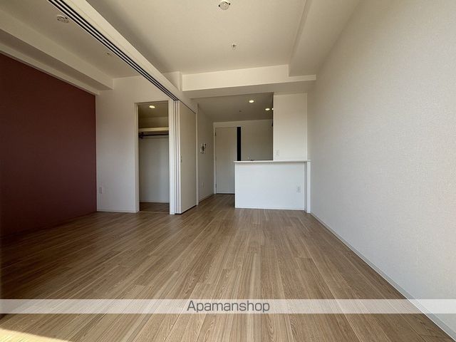 セレニテ江坂グランデの内装写真