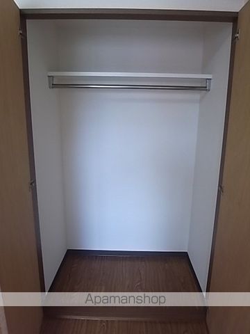 プロビデンス泉の内装写真