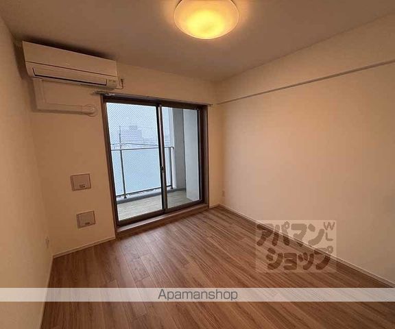 LIVECASA千本今出川の内装写真
