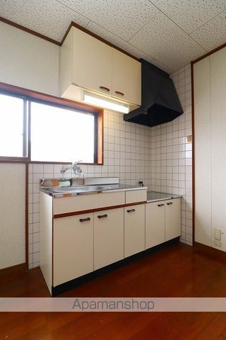 川西町福留貸家の内装写真