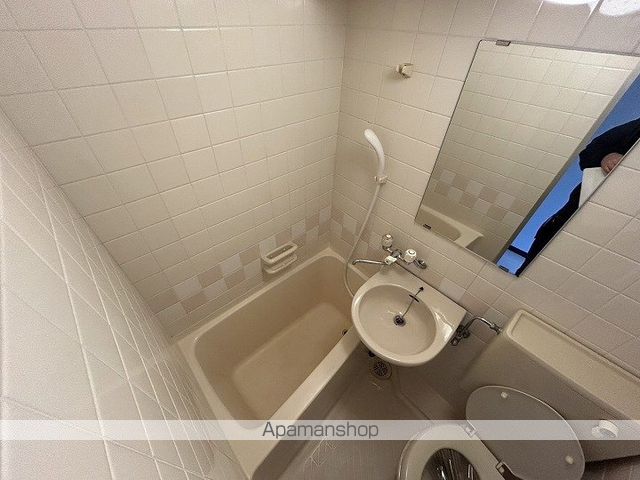 グランデール京橋の内装写真