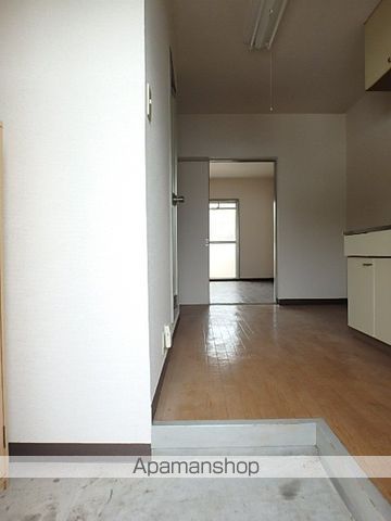 マンションカトレアIの内装写真
