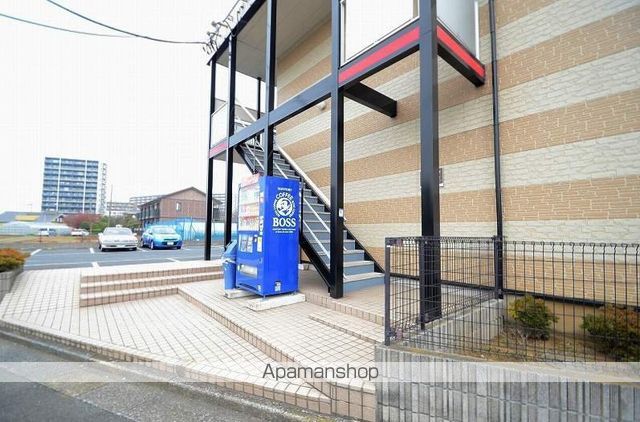 レオパレスフィーユIIの外観写真