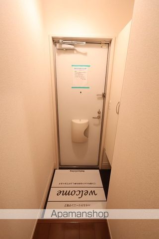 レゾナンツ B棟の内装写真