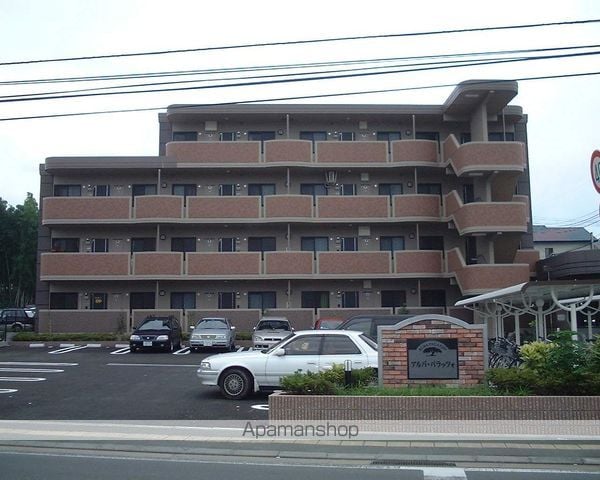 アルバパラッツオの外観写真