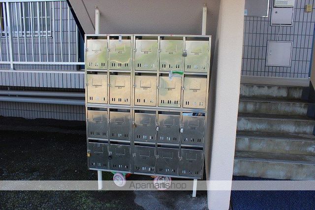 プリミエール可児の玄関写真