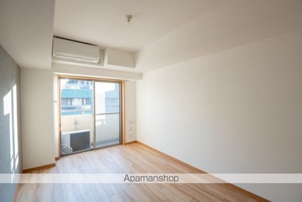 東京都千代田区神田錦町３丁目[1K/22.41m2]のリビング・居間1